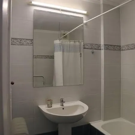 Apartment Charming Near Center